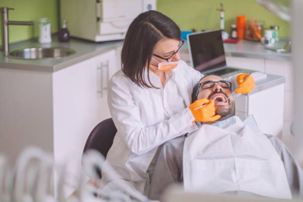 Best Dentist for Tooth Abscess  in North Utica, IL